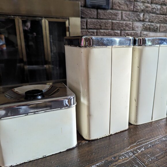 Vintage 1950s Rustic Farmhouse Canister Set of 3 Queen Line by AR Lite MCM - Picture 12 of 13